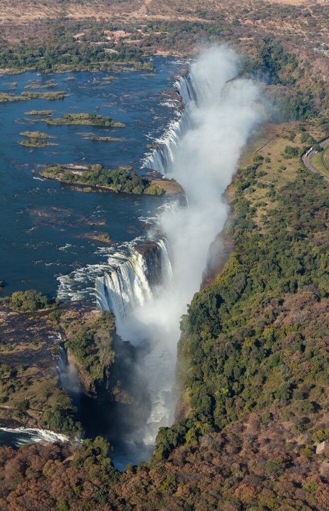 Victoria Falls Wildlife and Adventure Guide